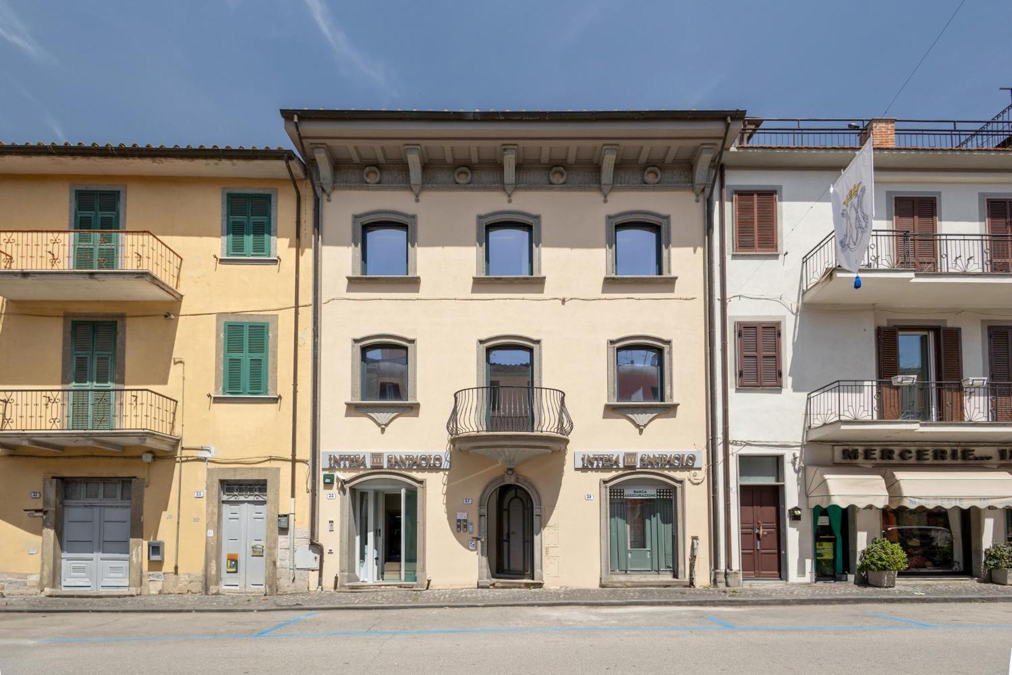 Casa Vacanze Maddalena - Palazzetto Sul Lago - Diamante Rosa Marta Εξωτερικό φωτογραφία