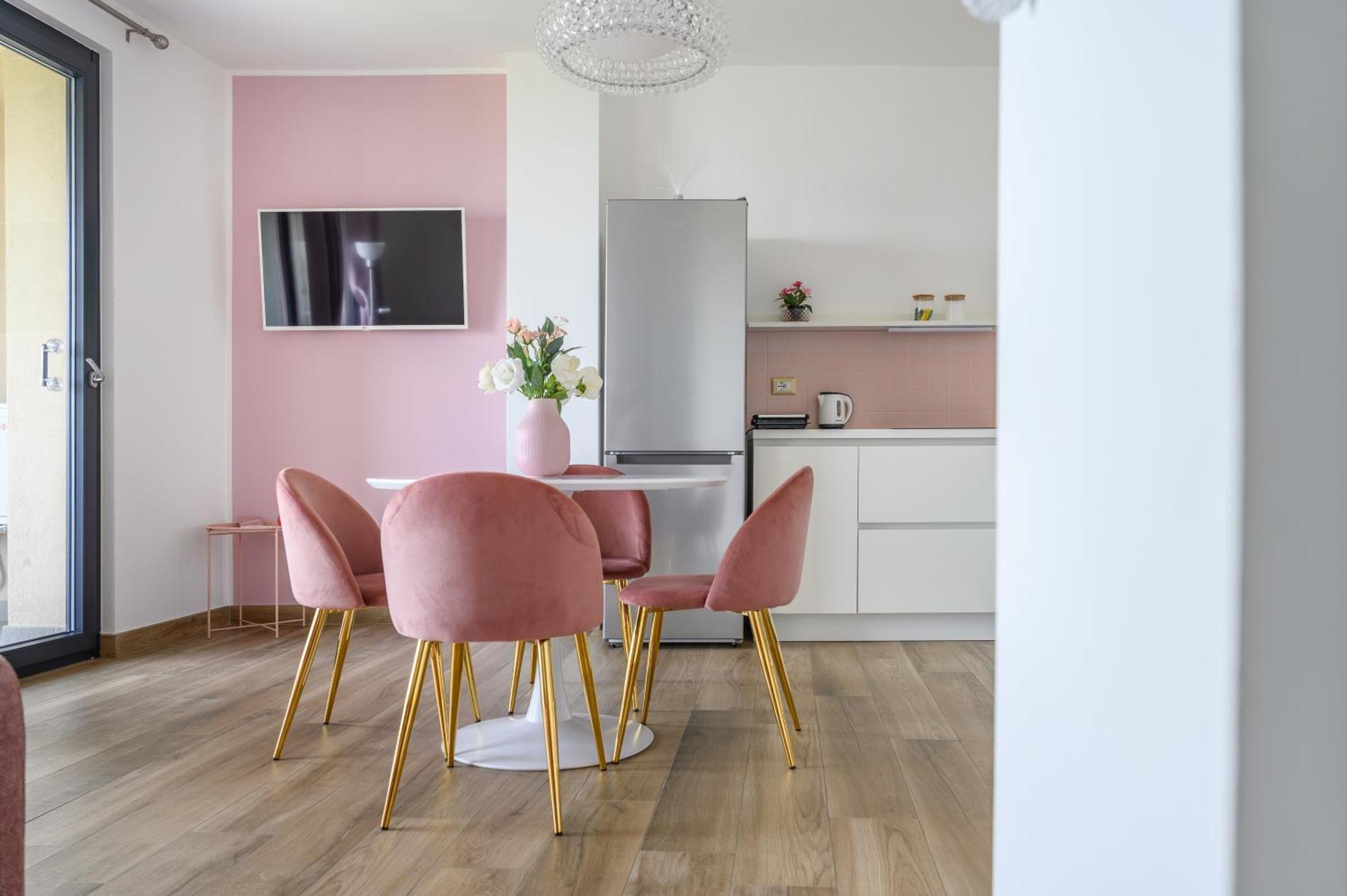 Casa Vacanze Maddalena - Palazzetto Sul Lago - Diamante Rosa Marta Εξωτερικό φωτογραφία