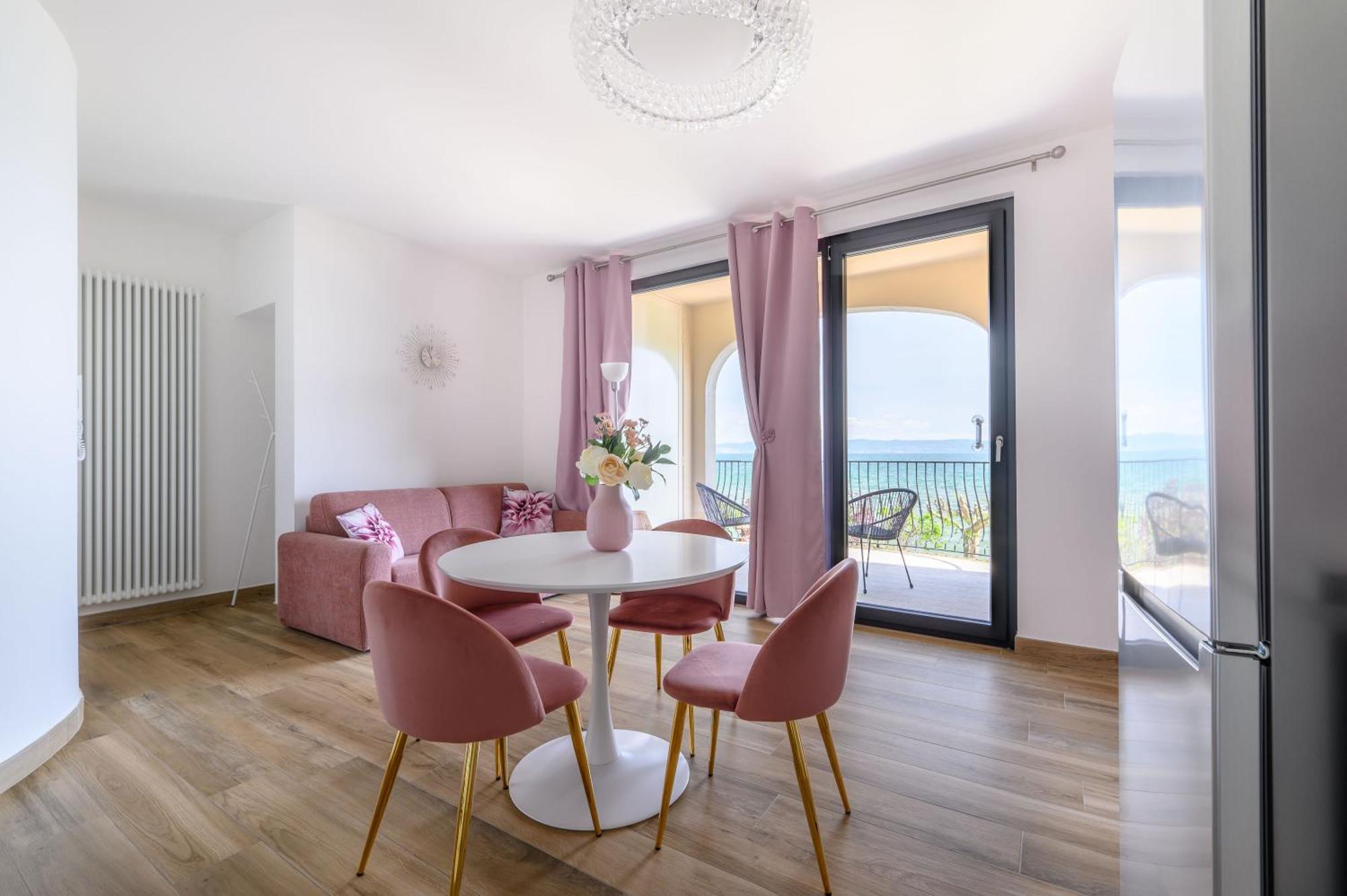 Casa Vacanze Maddalena - Palazzetto Sul Lago - Diamante Rosa Marta Εξωτερικό φωτογραφία